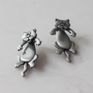 JJ co.- Silver Cat Earrings